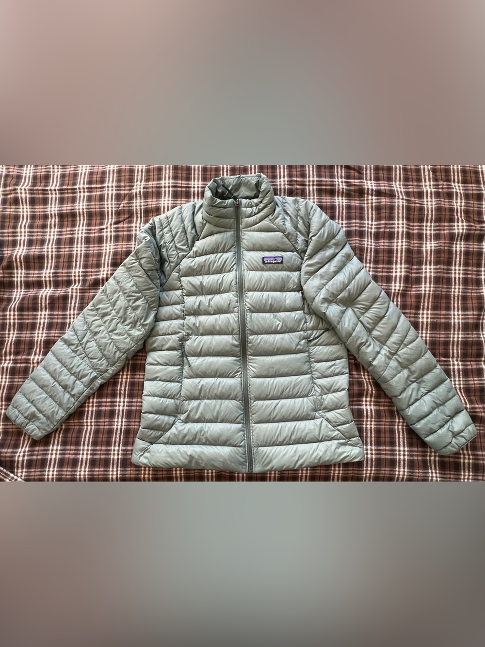 Patagonia 800-fill Goose Down Sweater Puffer Jacket Women’s M Hemlock Green FA22